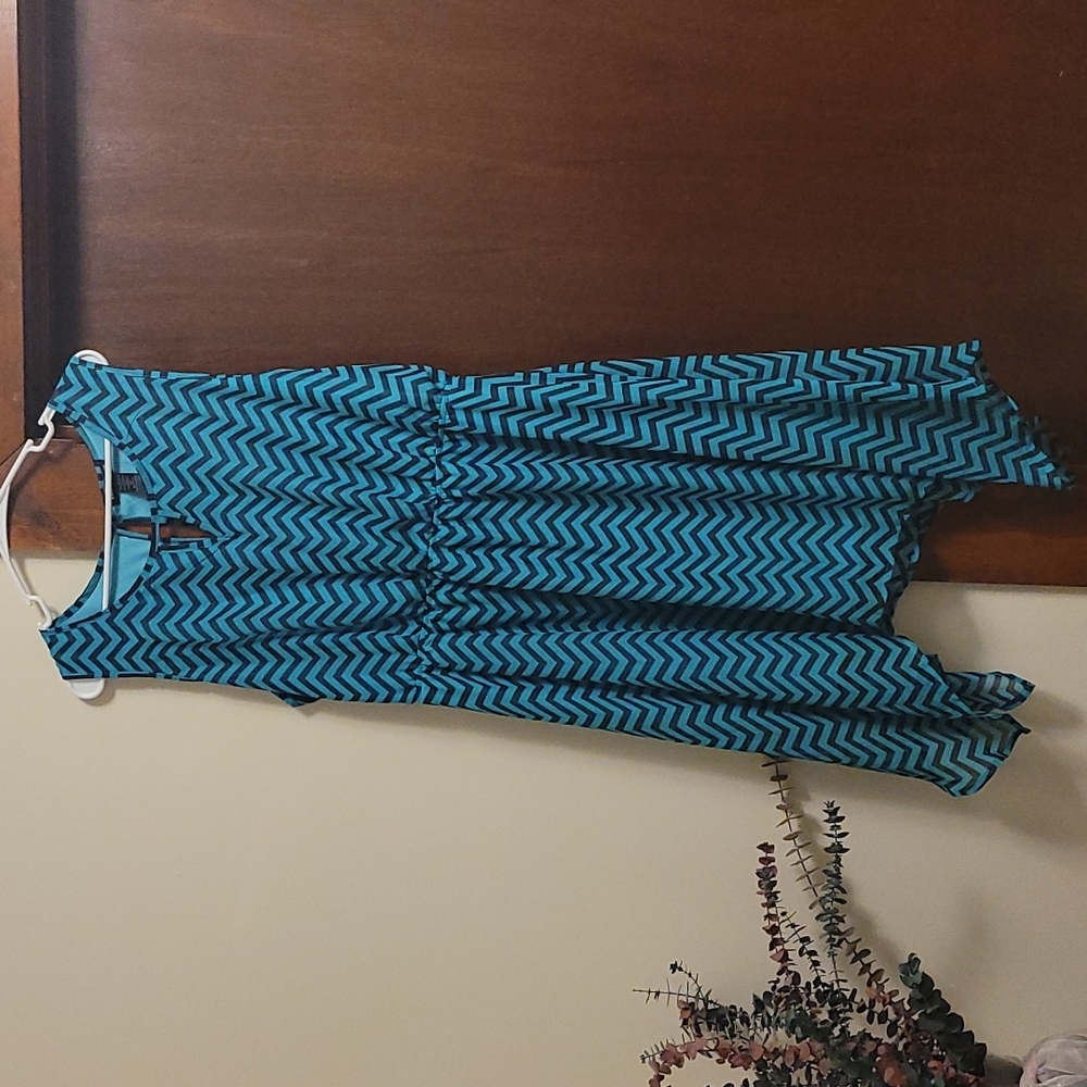 Chevron Print 3X Asymmetrical Hem Dress